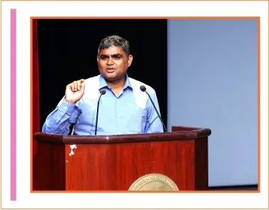 Leadership Talk Series: Mr. Naveen Jha, Harvard ALI Fellow Interacting with TMU Students